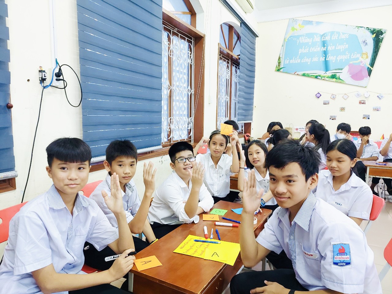 Chương trình đào tạo CLB TEENYEEU 24H cho học sinh làng trẻ em SOS và Nhà Thiếu nhi tỉnh Quảng Bình