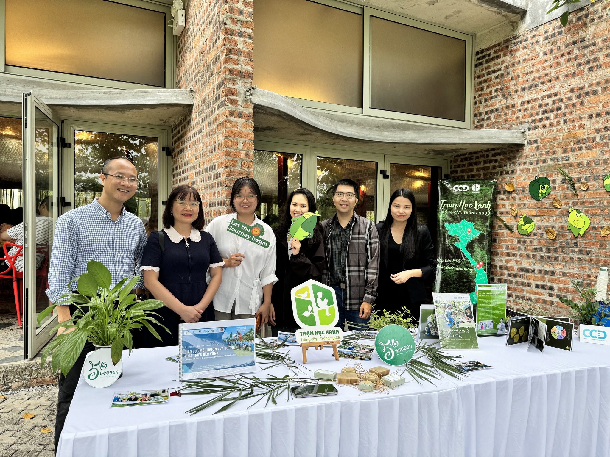 HÀNH TRÌNH “NHỮNG ĐIỂM CHẠM YÊU THƯƠNG” Ở TRẠM HỌC XANH 5TH SEASON