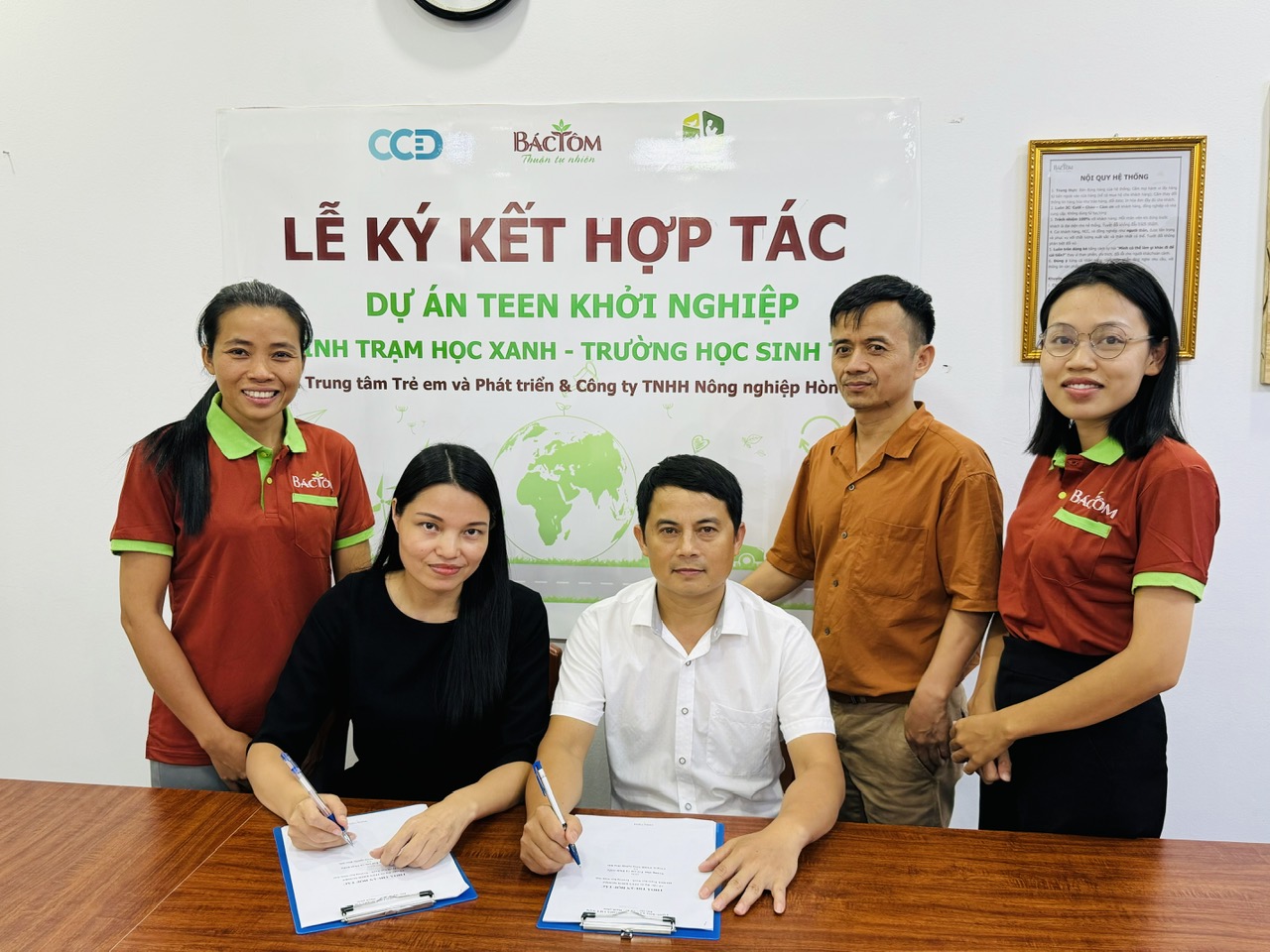 LỄ KÝ KẾT HỢP TÁC - DỰ ÁN TEEN KHỞI NGHIỆP - HƯỚNG NGHIỆP VÌ SỰ PHÁT TRIỂN BỀN VỮNG