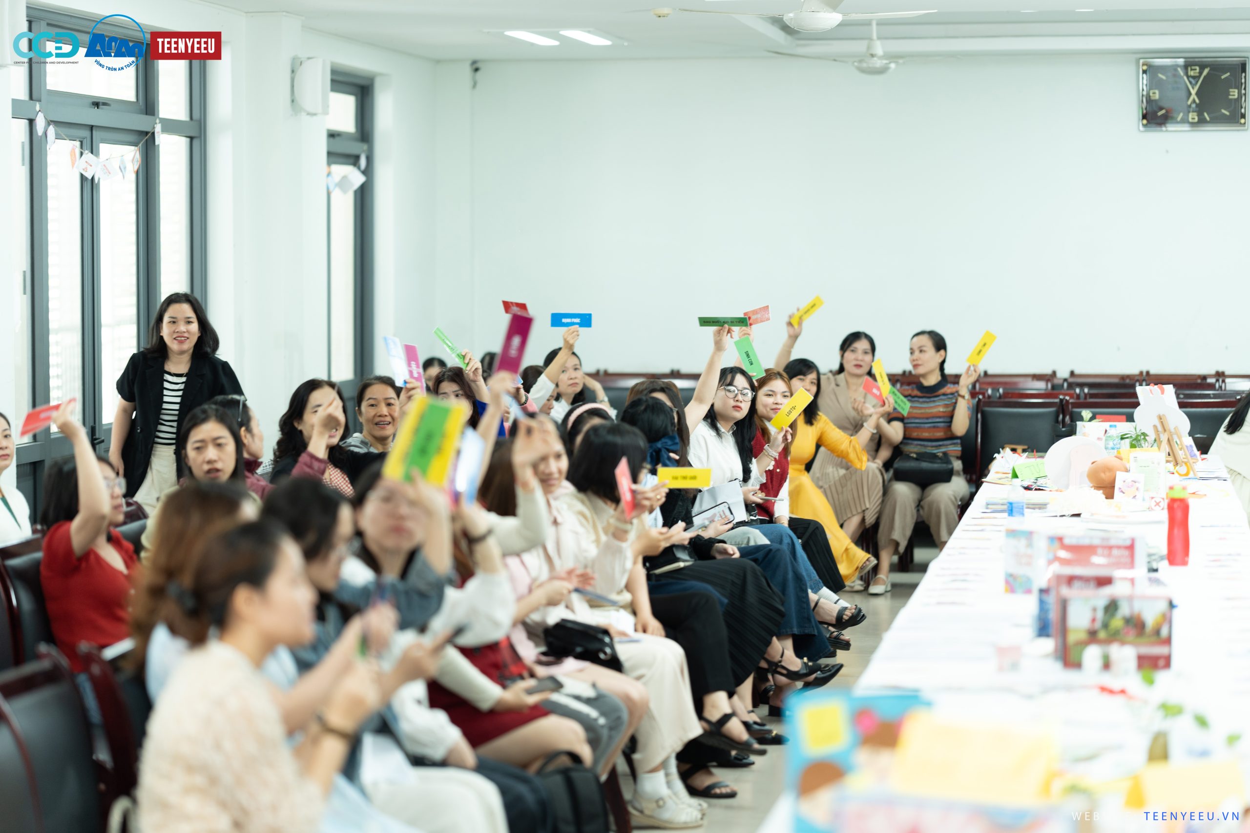 CHƯƠNG TRÌNH TẬP HUẤN CHUYÊN VIÊN THAM VẤN HỌC ĐƯỜNG TẠI ĐÀ NẴNG