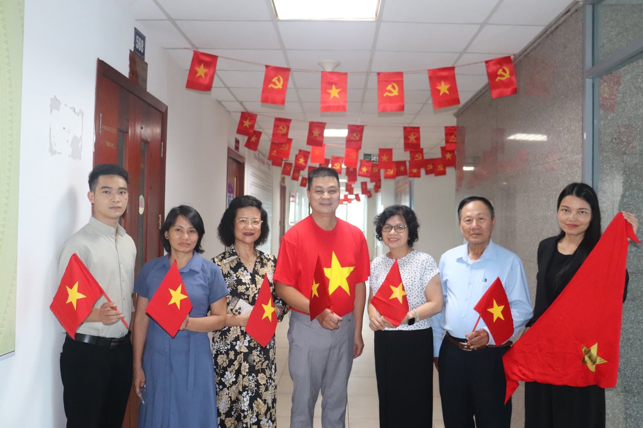 CHÀO MỪNG QUỐC KHÁNH - CHUNG TAY VÌ TRẺ EM VIỆT NAM